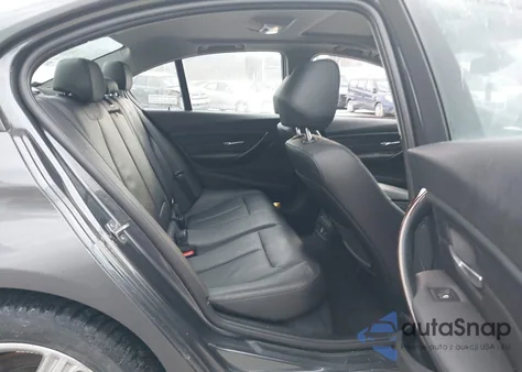 2015 BMW 328I xDrive z USA, uszkodzony, nr VIN WBA3B5C50FP653243